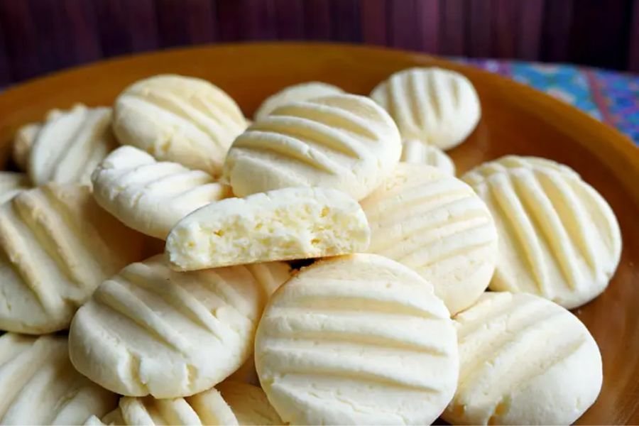 Como fazer biscoitos sequilhos de leite ninho