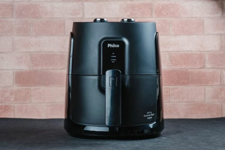 Air Fryer Philco PFR15p é boa