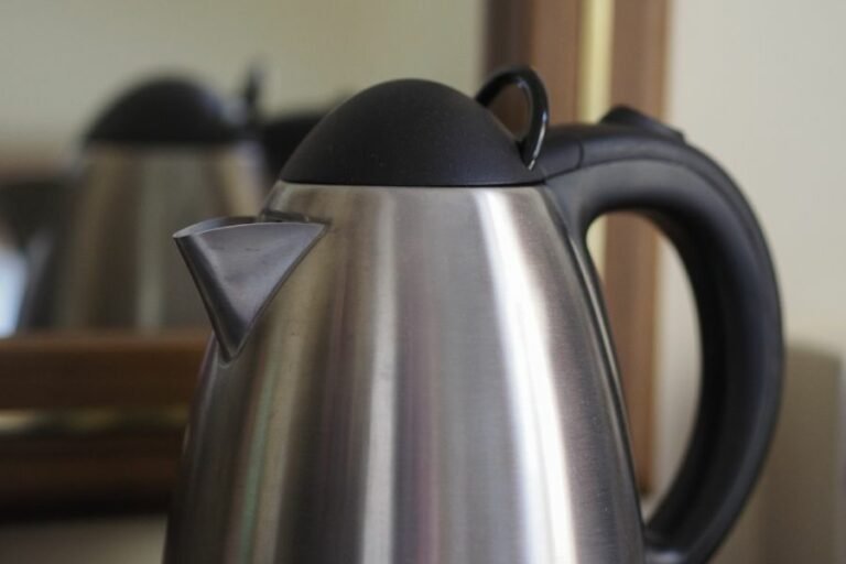 melhor chaleira eletrica